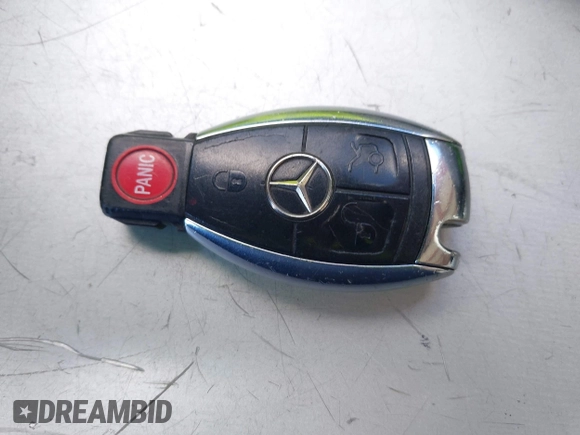 2001 Mercedes-Benz E-Class with VIN WDBJF65J81B215945, listed as a IAAI auction lot 41707410 with 227,668 mi miles. Bid and sale history available at carsss.com. Image 11.