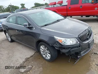 2013 Buick LaCrosse Leather z VIN 1G4GC5ER0DF124259, wystawiony jako IAAI lot #42422892 z przebiegiem 75 769 mil mil oraz . Historia ofert i sprzedaży dostępna na DreamBid. Obrazek 1.