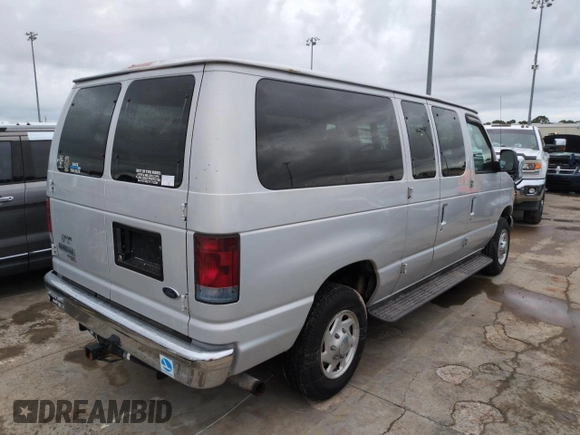 2007 Ford Econoline Passenger XL with VIN 1FBNE31LX7DB35852, listed as a Copart auction lot 74790324 with Not Provided miles and Non Repairable. Bid and sale history available at carsss.com. Image 3.