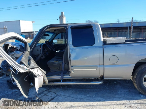 2004 Chevrolet Silverado 1500 with VIN 1GCEK19VX4Z310047, listed as a IAAI auction lot 41306245 with Not Provided miles and . Bid and sale history available at DreamBid. Image 14.