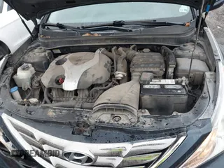 2013 Hyundai Sonata Limited with VIN 5NPEC4AB4DH804900, listed as a IAAI auction lot 41619907 with 152,278 mi miles and . Bid and sale history available at DreamBid. Image 10.