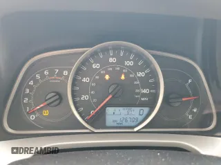 2013 Toyota RAV4 LE z VIN 2T3ZFREV3DW011610, wystawiony jako Copart lot #62351345 z przebiegiem 126 709 mil mil oraz Szkoda całkowita • Salvage title. Historia ofert i sprzedaży dostępna na DreamBid. Obrazek 9.