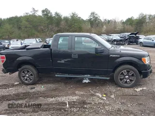 2014 Ford F-150 XL with VIN 1FTFX1CF3EFC60019, listed as a IAAI auction lot 41720720 with 127,887 mi miles. Bid and sale history available at carsss.com. Image 13.