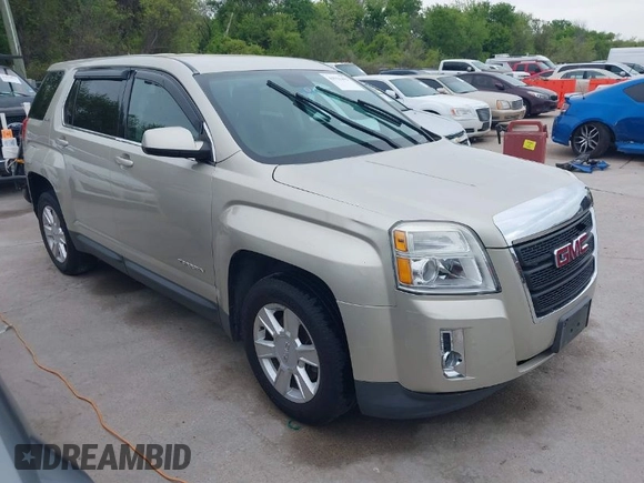2013 GMC Terrain SLE with VIN 2GKFLREK1D6203691, listed as a IAAI auction lot 41931493 with 157,030 mi miles. Bid and sale history available at carsss.com. Image 1.