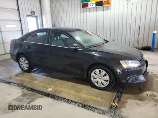 2013 Volkswagen Jetta SE with VIN 3VWDP7AJ1DM435252, listed as a Copart auction lot 57394895 with 174,993 mi miles and Salvage title. Bid and sale history available at DreamBid. Image 4.