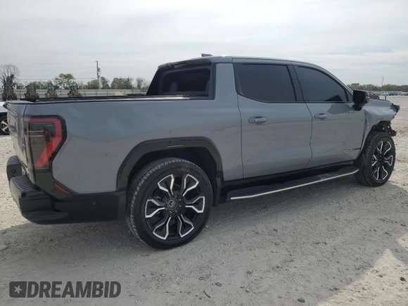 2024 GMC Sierra 1500 with VIN 1GT401EL3RU401137, listed as a Copart auction lot 82851714 with 5,005 mi miles and Salvage Title. Bid and sale history available at DreamBid. Image 3.