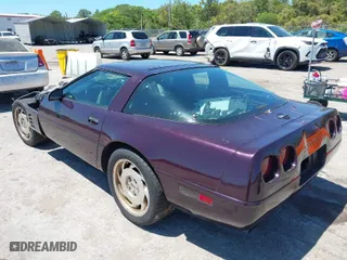 1994 Chevrolet Corvette with VIN 1G1YY22P5R5106289, listed as a IAAI auction lot 42048667 with 1 mi miles. Bid and sale history available at carsss.com. Image 3.