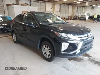 2019 Mitsubishi Eclipse Cross ES z VIN JA4AS3AA7KZ019533, wystawiony jako IAAI lot #41757563 z przebiegiem 89 333 mil mil oraz . Historia ofert i sprzedaży dostępna na DreamBid. Obrazek 1.