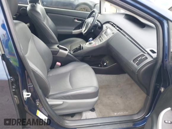 2013 Toyota Prius One with VIN JTDKN3DU4D1724816, listed as a IAAI auction lot 42052277 with 68,755 mi miles and . Bid and sale history available at DreamBid. Image 5.