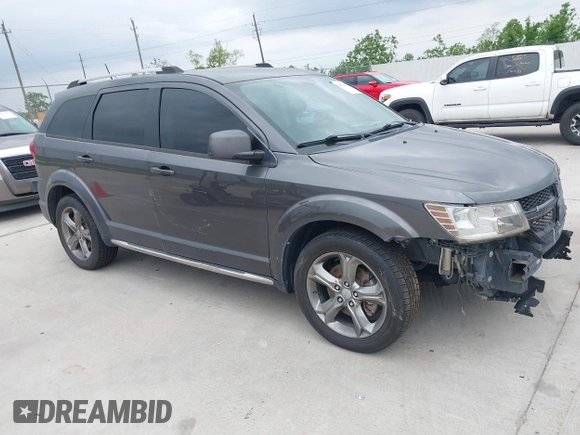 2017 Dodge Journey Crossroad Plus with VIN 3C4PDCGBXHT534777, listed as a IAAI auction lot 42052453 with 204,030 mi miles. Bid and sale history available at carsss.com. Image 1.