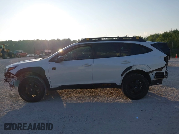 2025 Subaru Outback Wilderness with VIN 4S4BTGUD0S3118732, listed as a IAAI auction lot 42731589 with 9,399 mi miles and . Bid and sale history available at DreamBid. Image 15.