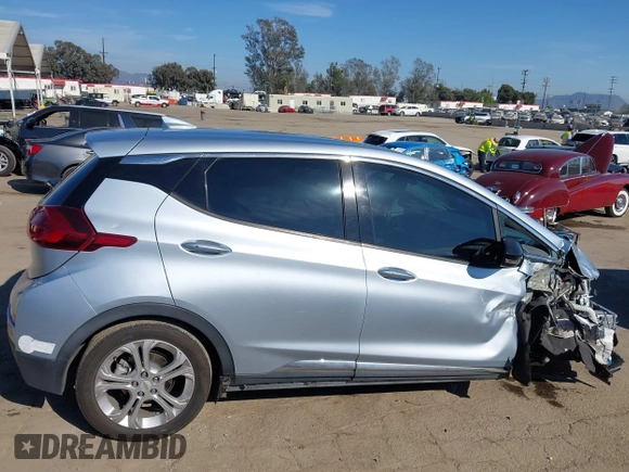 2017 Chevrolet Bolt EV LT z VIN 1G1FW6S02H4186534, wystawiony jako IAAI lot #41851755 z przebiegiem 129 483 mil mil oraz . Historia ofert i sprzedaży dostępna na DreamBid. Obrazek 14.