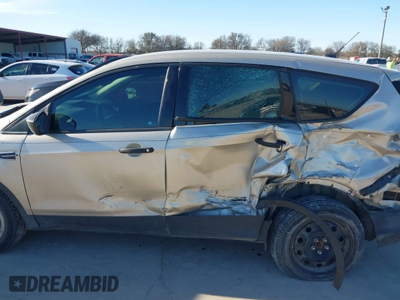 2017 Ford Escape S с VIN 1FMCU0F70HUB79145, выставлен на аукционе IAAI как лот 41734309 с пробегом 77 113 миль миль и . История ставок и продаж доступна на DreamBid. Изображение 14.