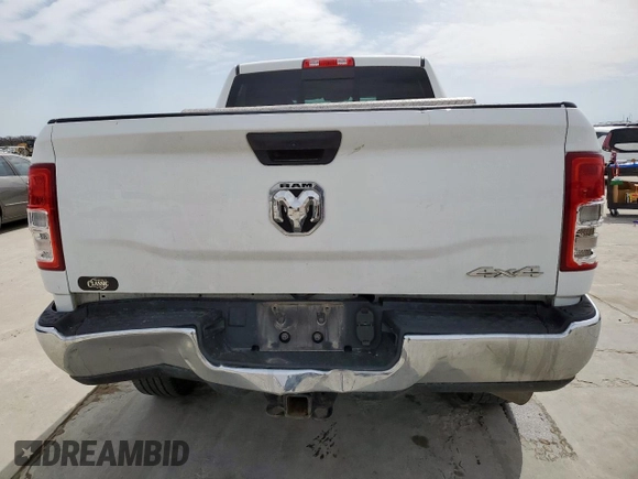 2022 Ram 2500 Tradesman with VIN 3C6UR5CLXNG295791, listed as a Copart auction lot 48562865 with 100,321 mi miles and Salvage Title. Bid and sale history available at carsss.com. Image 6.