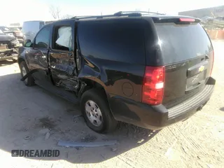 2012 Chevrolet Suburban LT with VIN 1GNSCJE07CR273166, listed as a IAAI auction lot 41782587 with 271,456 mi miles. Bid and sale history available at carsss.com. Image 3.