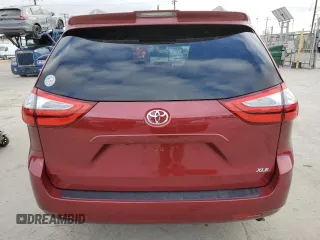 2018 Toyota Sienna XLE Auto Access Seat with VIN 5TDYZ3DC8JS932914, listed as a Copart auction lot 47891655 with 112,009 mi miles and Salvage Title. Bid and sale history available at carsss.com. Image 6.