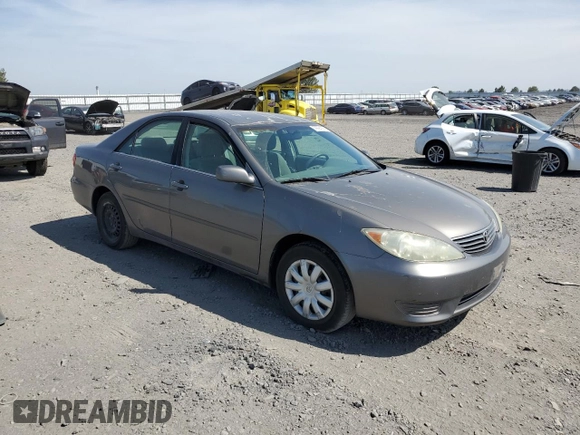 2005 Toyota Camry LE z VIN 4T1BE30K35U534439, wystawiony jako Copart lot #59994085 z przebiegiem 151 191 mil mil oraz Szkoda całkowita • Salvage title. Historia ofert i sprzedaży dostępna na DreamBid. Obrazek 4.