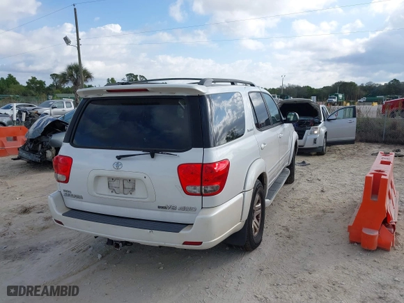 2006 Toyota Sequoia Limited with VIN 5TDBT48A86S270247, listed as a IAAI auction lot 41599079 with 317,733 mi miles. Bid and sale history available at carsss.com. Image 4.