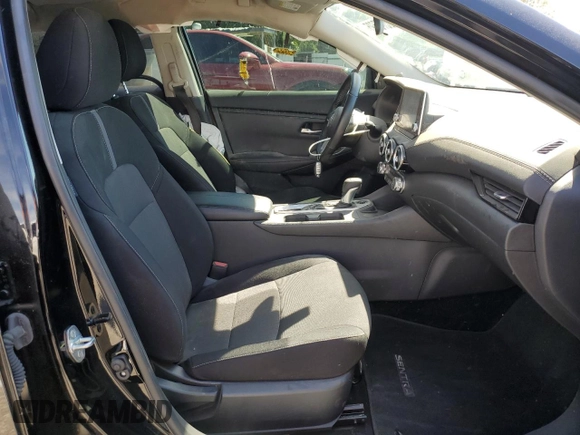 2022 Nissan Sentra SV with VIN 3N1AB8CV8NY271411, listed as a Copart auction lot 50575695 with 1,949 mi miles and Clean Title. Bid and sale history available at carsss.com. Image 7.