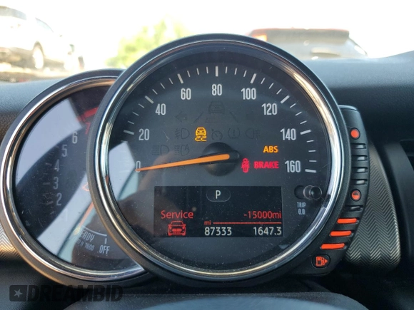 2016 MINI Convertible S с VIN WMWWG9C58G3A91299, выставлен на аукционе Copart как лот 55356565 с пробегом 87 333 миль миль и Списание • Salvage title. История ставок и продаж доступна на DreamBid. Изображение 9.