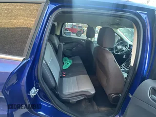 2013 Ford Escape SE with VIN 1FMCU9GX9DUA32769, listed as a Copart auction lot 46907285 with 125,348 mi miles and Clean Title. Bid and sale history available at DreamBid. Image 6.