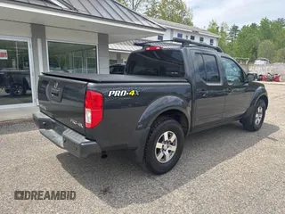 2013 Nissan Frontier SV with VIN 1N6AD0EV3DN736563, listed as a IAAI auction lot 42278129 with 174,314 mi miles and . Bid and sale history available at DreamBid. Image 4.