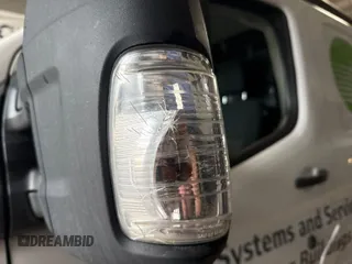 2020 Ford Transit Cargo z VIN 1FTBR2YG5LKA32432, wystawiony jako IAAI lot #42493895 z przebiegiem 134 672 mil mil oraz . Historia ofert i sprzedaży dostępna na DreamBid. Obrazek 13.