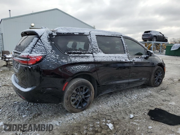 2021 Chrysler Pacifica Limited with VIN 2C4RC3GGXMR603651, listed as a Copart auction lot 87442164 with 65,166 mi miles and Salvage title. Bid and sale history available at DreamBid. Image 3.