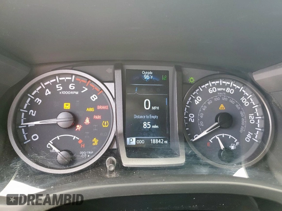 2023 Toyota Tacoma SR z VIN 3TMCZ5AN5PM598443, wystawiony jako Copart lot #60485035 z przebiegiem 18 842 mil mil oraz Szkoda całkowita • Salvage title. Historia ofert i sprzedaży dostępna na DreamBid. Obrazek 9.