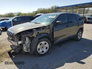2015 Jeep Cherokee Sport z VIN 1C4PJLAB5FW573186, wystawiony jako Copart lot #61440805 z przebiegiem 144 333 mil mil oraz Szkoda całkowita • Salvage title. Historia ofert i sprzedaży dostępna na DreamBid. Obrazek 1.