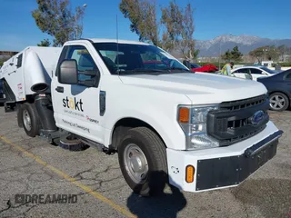 2022 Ford F-250 XL z VIN 1FTBF2A65NED00634, wystawiony jako IAAI lot #41394182 z przebiegiem 18 683 mil mil oraz . Historia ofert i sprzedaży dostępna na DreamBid. Obrazek 1.