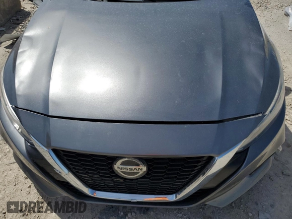 2019 Nissan Altima 2.5 SV with VIN 1N4BL4DV3KC111209, listed as a Copart auction lot 53860235 with 128,037 mi miles and Clean Title. Bid and sale history available at carsss.com. Image 11.