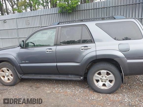 2006 Toyota 4Runner SR5 z VIN JTEBU14R960087249, wystawiony jako IAAI lot #42370575 z przebiegiem 164 150 mil mil oraz . Historia ofert i sprzedaży dostępna na DreamBid. Obrazek 14.
