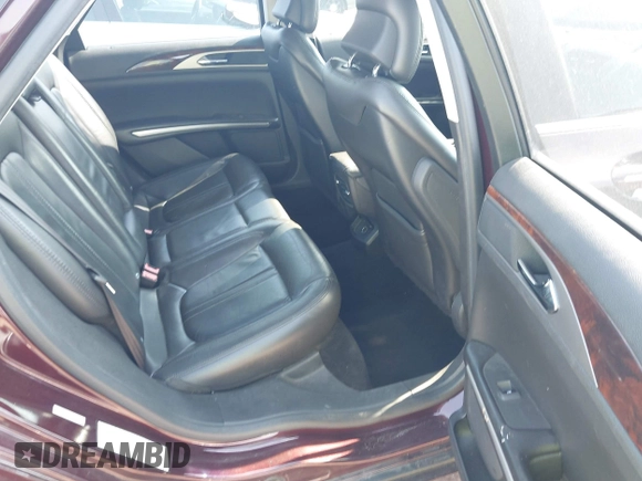 2013 Lincoln MKZ with VIN 3LN6L2GK8DR812488, listed as a IAAI auction lot 42590868 with 181,997 mi miles and . Bid and sale history available at DreamBid. Image 8.