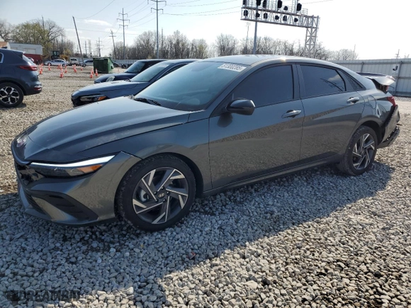 2025 Hyundai Elantra SEL Sport with VIN KMHLM4DG7SU932767, listed as a Copart auction lot 51300285 with 2,917 mi miles and Salvage Title. Bid and sale history available at carsss.com. Image 1.