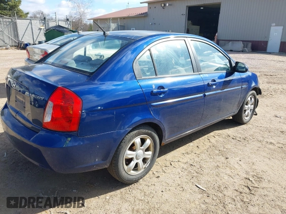 2006 Hyundai Accent GLS with VIN KMHCN46C86U055221, listed as a IAAI auction lot 42028714 with 1 mi miles. Bid and sale history available at carsss.com. Image 4.