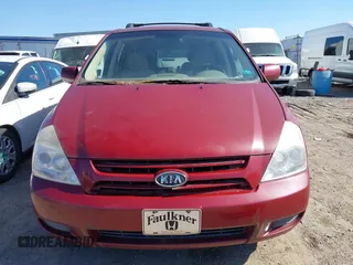 2008 Kia Sedona LX with VIN KNDMB233586245771, listed as a IAAI auction lot 41779801 with 141,157 mi miles. Bid and sale history available at carsss.com. Image 6.