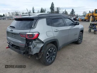 2020 Jeep Compass Trailhawk with VIN 3C4NJDDB1LT184538, listed as a IAAI auction lot 41884991 with 131,166 mi miles and . Bid and sale history available at carsss.com. Image 4.