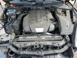 2016 Porsche Cayenne Diesel with VIN WP1AF2A29GKA44543, listed as a Copart auction lot 45495625 with 120,075 mi miles and Salvage title. Bid and sale history available at DreamBid. Image 12.