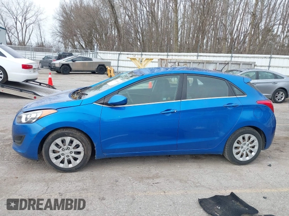 2017 Hyundai Elantra GT with VIN KMHD35LH3HU351962, listed as a IAAI auction lot 41938974 with 114,178 mi miles. Bid and sale history available at carsss.com. Image 15.