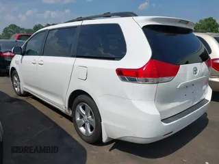 2012 Toyota Sienna LE AAS with VIN 5TDKK3DC5CS270609, listed as a IAAI auction lot 42602189 with 412,612 mi miles and . Bid and sale history available at DreamBid. Image 3.