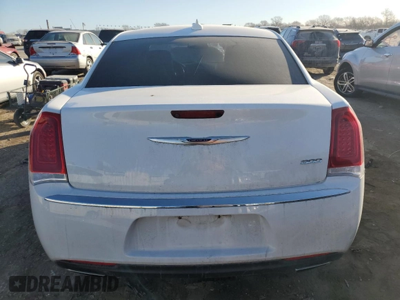 2019 Chrysler 300 Touring with VIN 2C3CCAAG4KH755497, listed as a Copart auction lot 85038514 with 82,453 mi miles and Salvage Title. Bid and sale history available at carsss.com. Image 6.