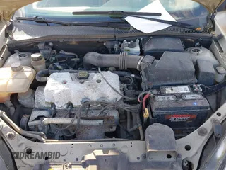 2001 Ford Focus SE with VIN 1FAFP34P71W313484, listed as a IAAI auction lot 41740406 with 141,385 mi miles and . Bid and sale history available at carsss.com. Image 10.