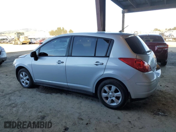 2008 Nissan Versa 1.8 S with VIN 3N1BC13E28L372714, listed as a Copart auction lot 44194925 with 93,110 mi miles and Salvage Title. Bid and sale history available at carsss.com. Image 2.