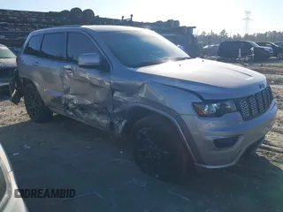 2019 Jeep Grand Cherokee Laredo E z VIN 1C4RJEAG3KC732265, wystawiony jako IAAI lot #41475107 z przebiegiem 126 434 mil mil oraz . Historia ofert i sprzedaży dostępna na DreamBid. Obrazek 1.