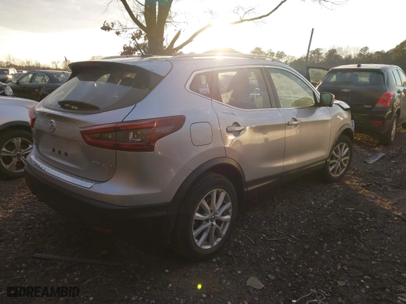 2022 Nissan Rogue Sport SV with VIN JN1BJ1BW3NW491362, listed as a IAAI auction lot 41297908 with 6,604 mi miles. Bid and sale history available at carsss.com. Image 4.