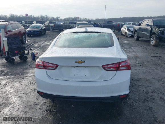 2019 Chevrolet Malibu LT with VIN 1G1ZD5ST7KF110021, listed as a IAAI auction lot 41479204 with 96,146 mi miles. Bid and sale history available at carsss.com. Image 17.