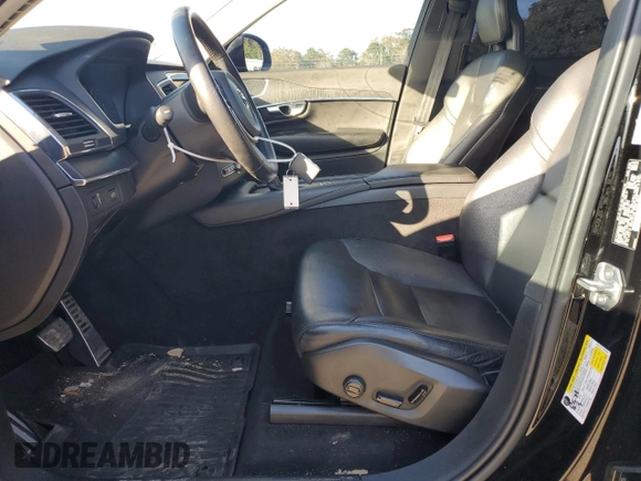 2020 Volvo XC90 Momentum with VIN YV4102CK9L1602744, listed as a Copart auction lot 81433244 with 99,044 mi miles and Salvage Title. Bid and sale history available at carsss.com. Image 7.