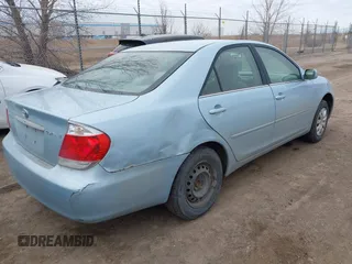 2006 Toyota Camry STD with VIN 4T1BE30K26U681322, listed as a IAAI auction lot 41810479 with 212,127 mi miles and . Bid and sale history available at carsss.com. Image 4.