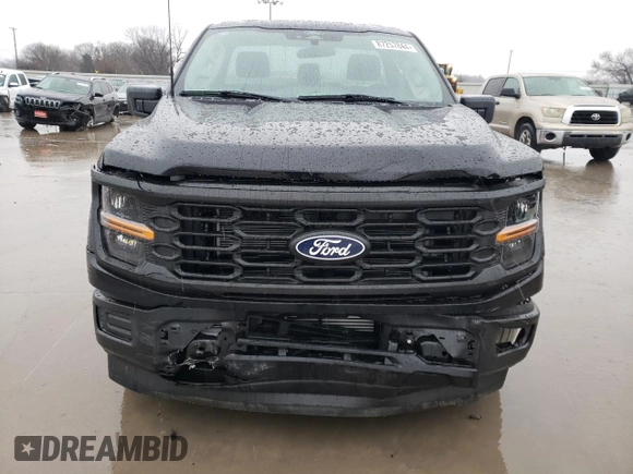 2024 Ford F-150 XL z VIN 1FTMF1KPXRKF31871, wystawiony jako Copart lot #87257844 z przebiegiem 38 mil mil oraz Szkoda całkowita • Salvage title. Historia ofert i sprzedaży dostępna na DreamBid. Obrazek 5.